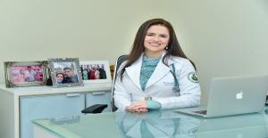 Dra. Amanda Paiva Vilar Endocrinologista - Planos de Saúde PJ